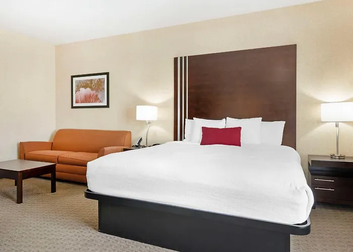 Best Western Plus Howe Inn